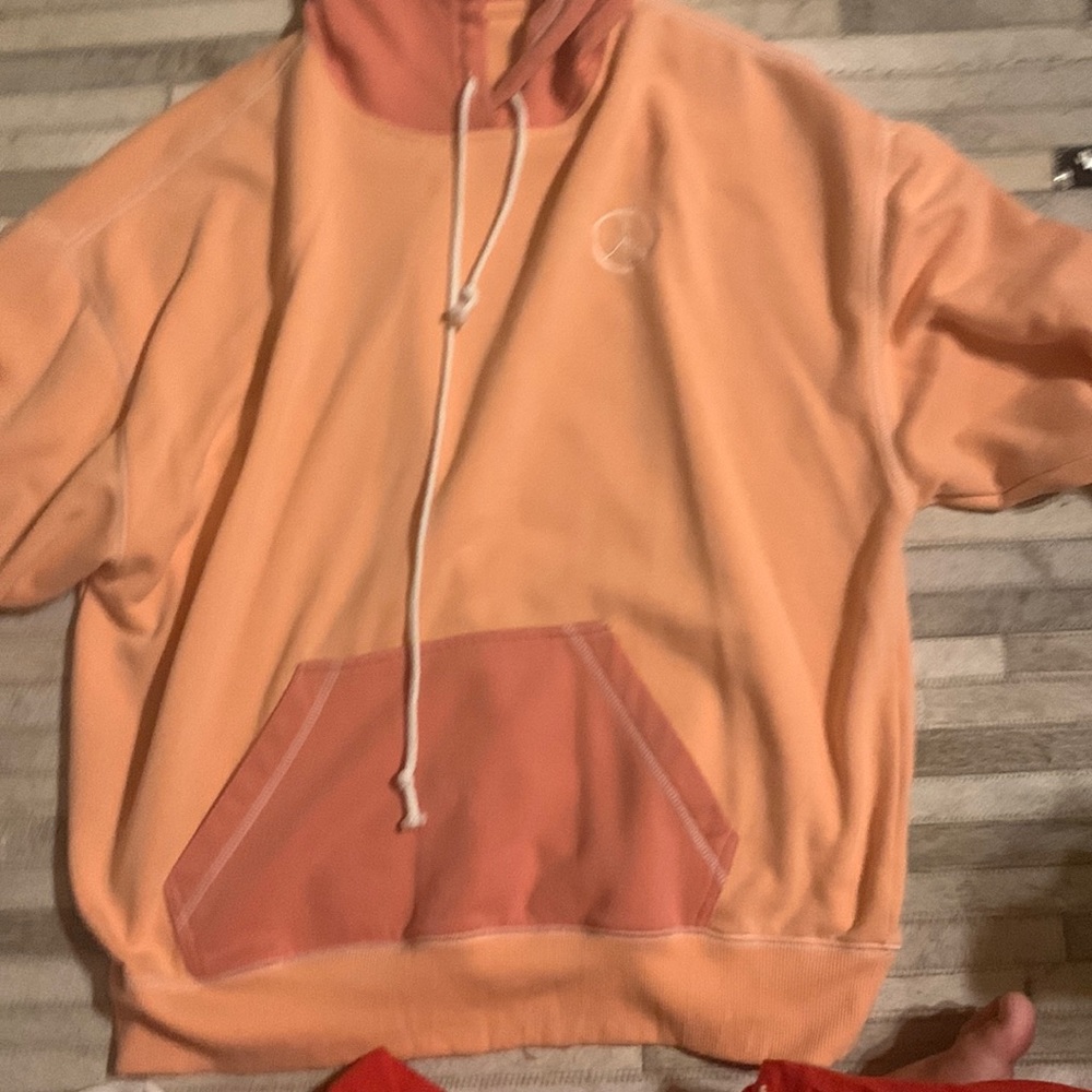 Pacsun Hoodie never worn. Selling because it’s too big for me.